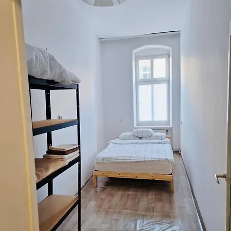 Nowowiejska Flat With A Balcony 公寓